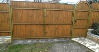 Купить распашные ворота деревянные Фурманов, цена от 2786 руб.